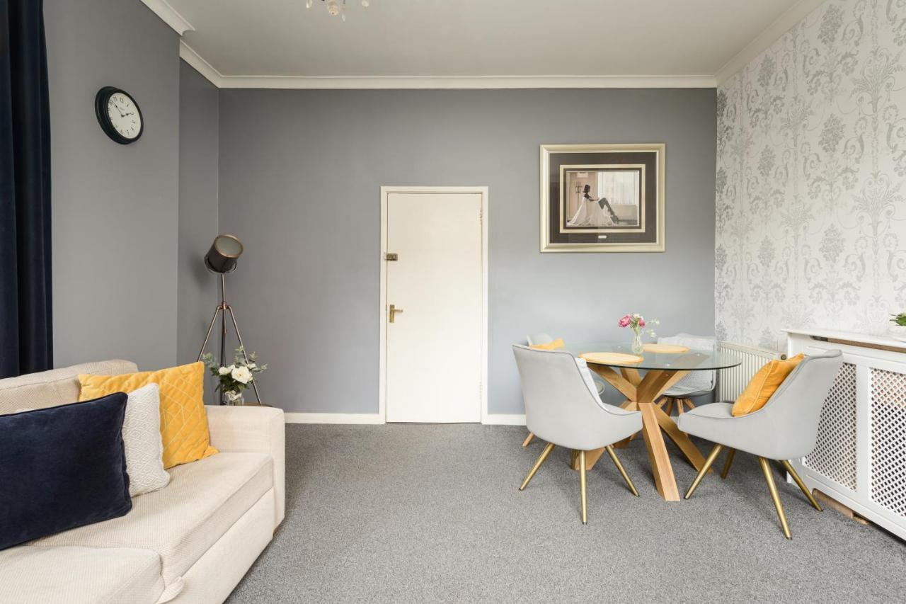 2 Bedroom Royal Mile Apartment Edinburgh Exterior photo